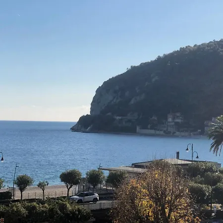Noliday Riviera Sea View Luxury Appartement *