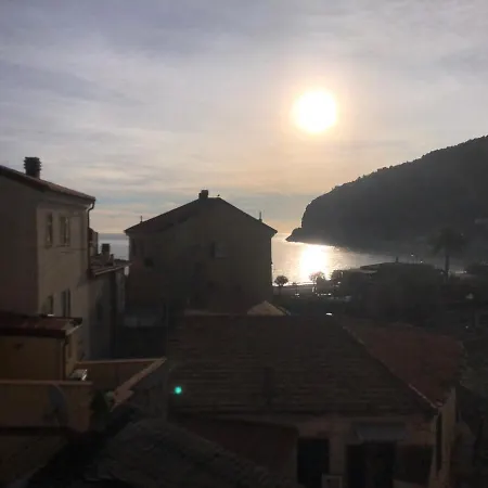 Noliday Riviera Sea View Luxury Apartment
