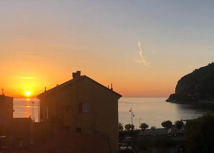 Noliday Riviera Sea View Luxury شقة